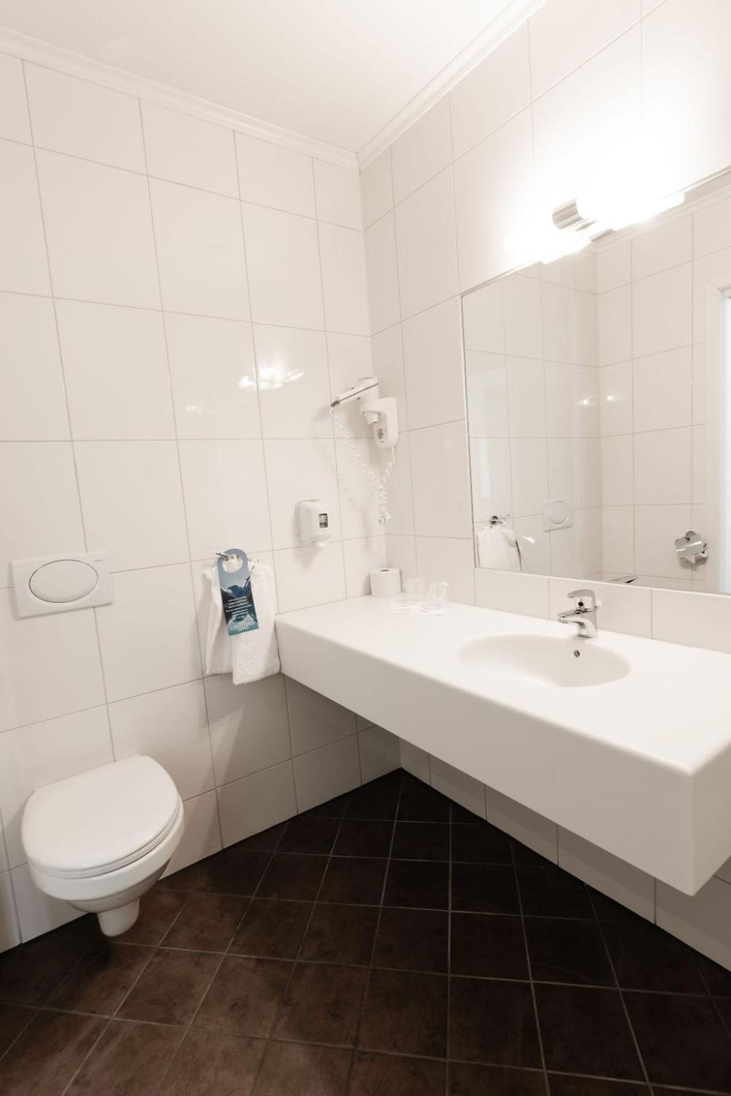 Hotel Loenfjord Лоен Екстериор снимка